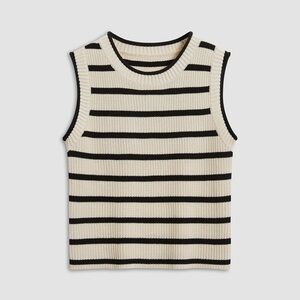 Commense Leisure Stripe Knit Crop Top in S
